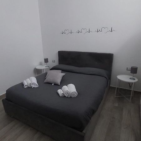 Maison Garibaldi Aeroporto di Catania Fontana Rossa Esterno foto
