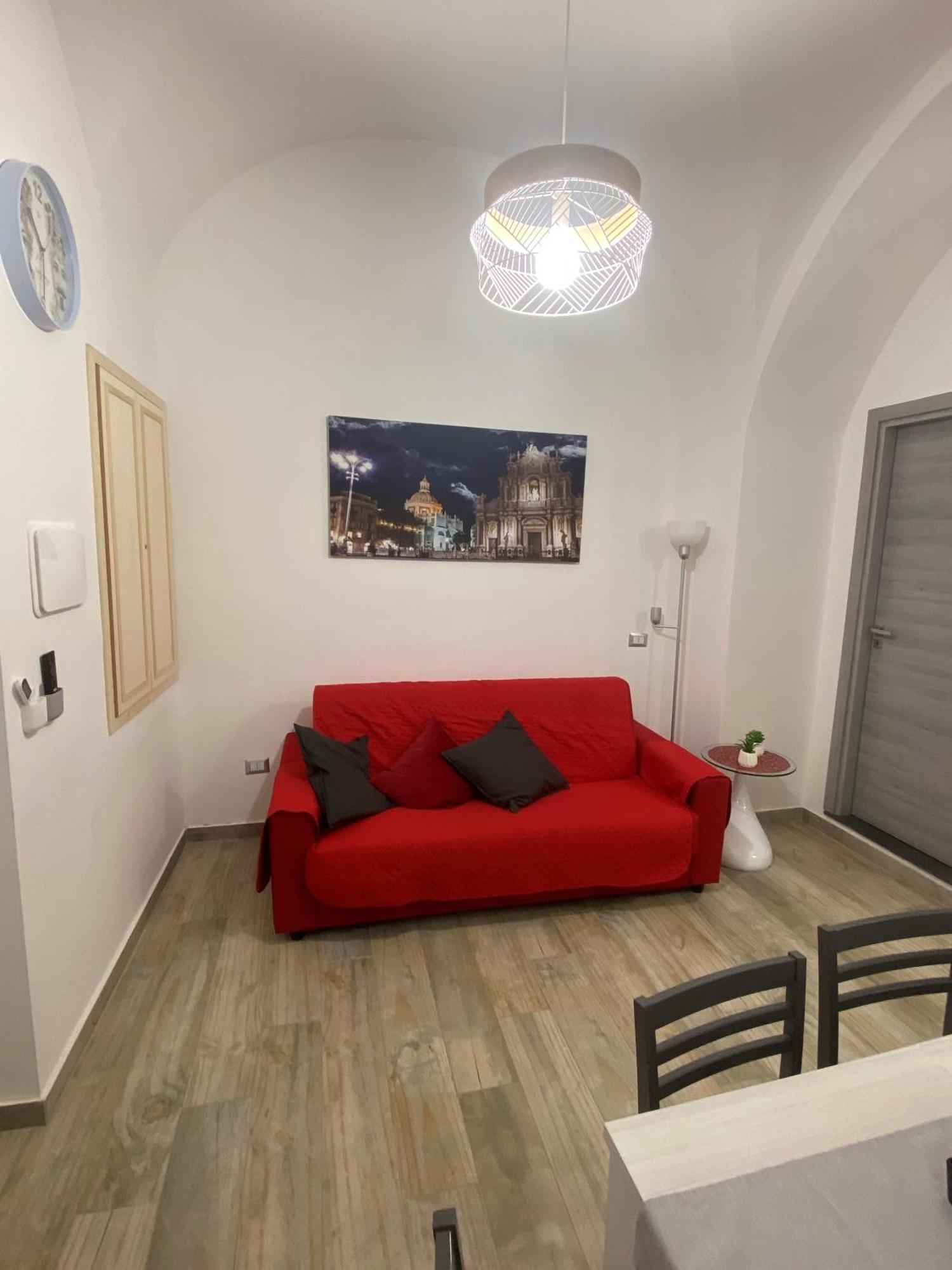 Maison Garibaldi Aeroporto di Catania Fontana Rossa Esterno foto